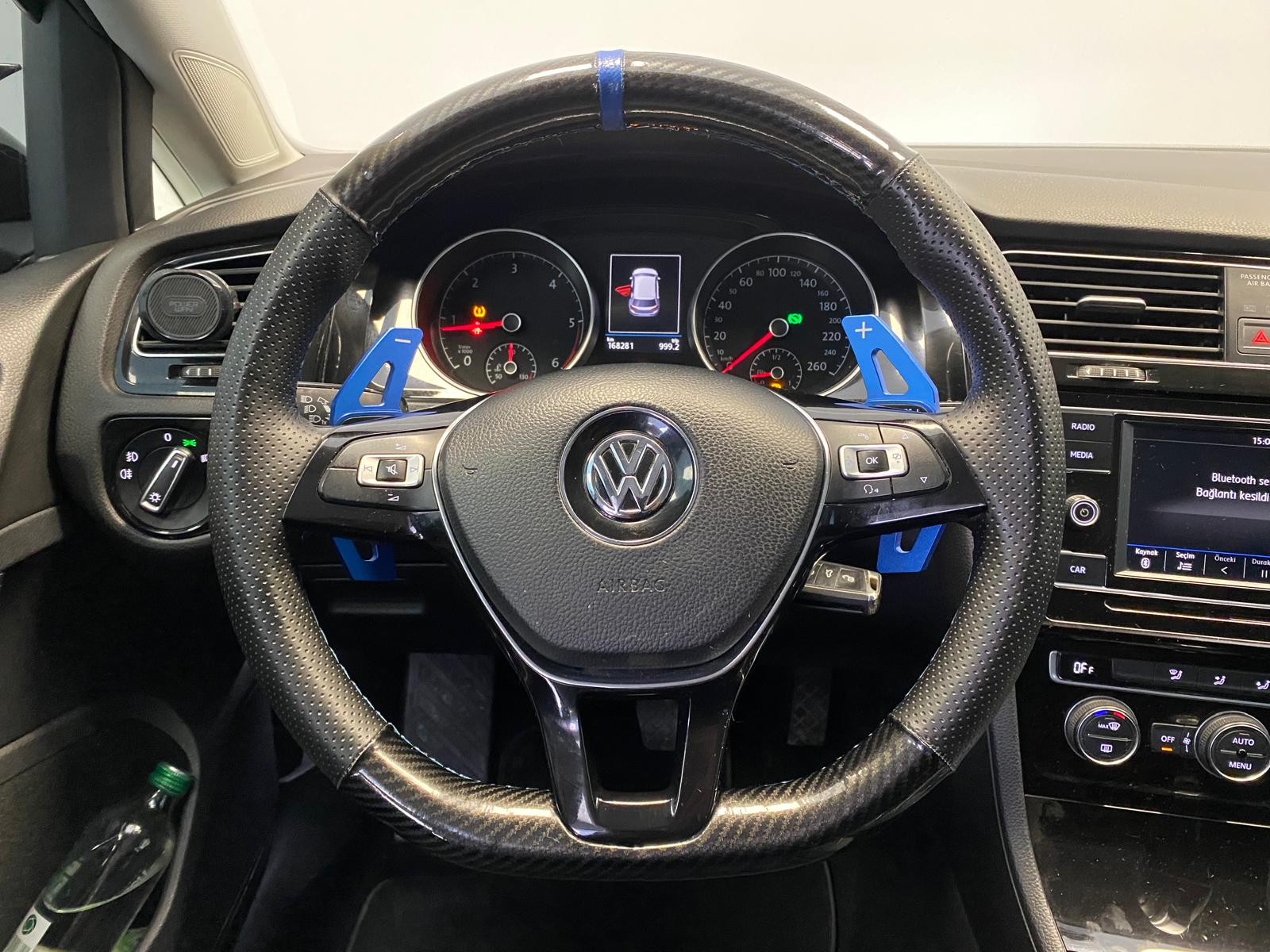 VOLKSWAGEN GOLF 21